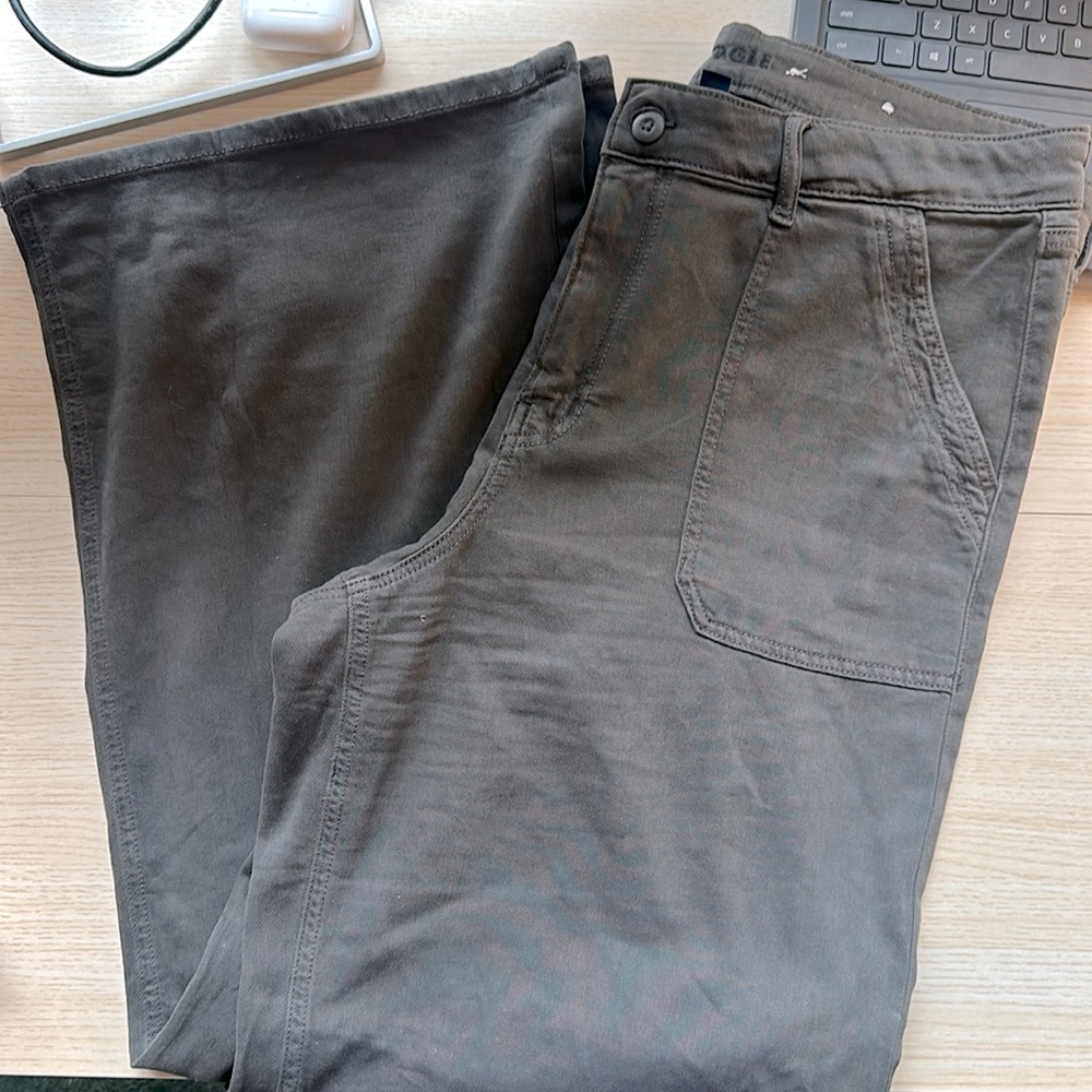 American Eagle Size 16 Super High Rise Baggy Wide Leg Grey Pants
